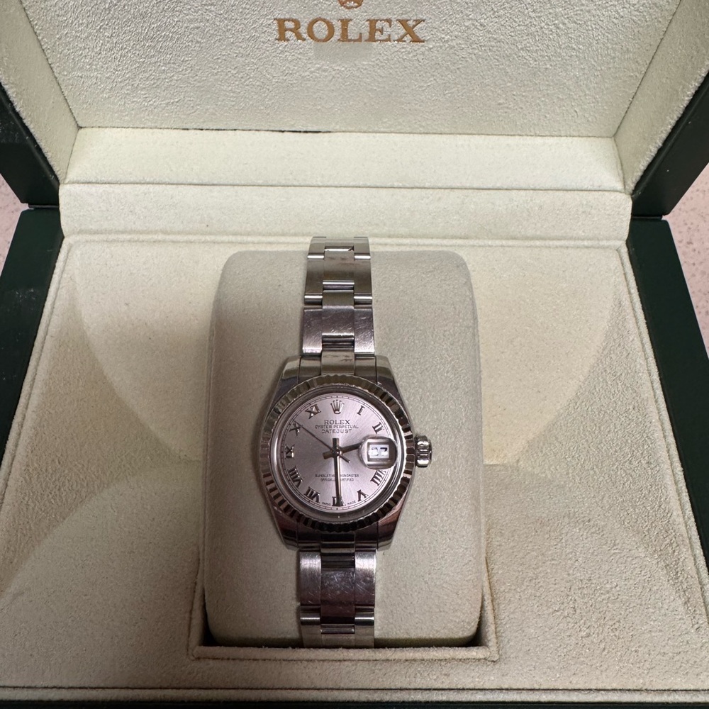 Rolex Silver Watch - Oyster Perpetual date just